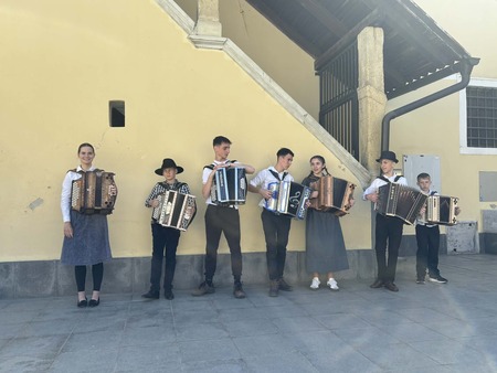 Zeleni Jurij (10)